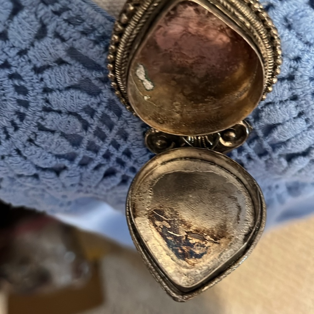 Vintage tribal Silvertone and lapis necklace - Picture 11 of 12